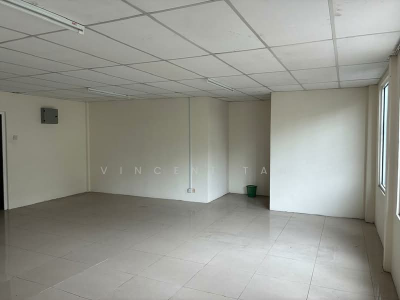 Factory for Rent in Nilai (Negeri Sembilan) - Vincent Tan - Interior - PropertyGuru.com.my