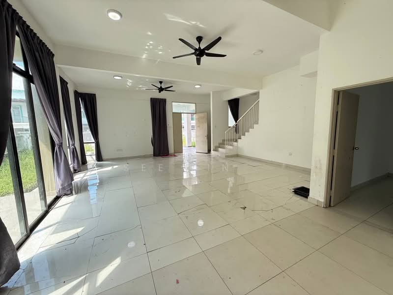Semi-Detached House for Sale in Taman Pulai Hijauan (Skudai) - See Yin . - Living Room - PropertyGuru.com.my