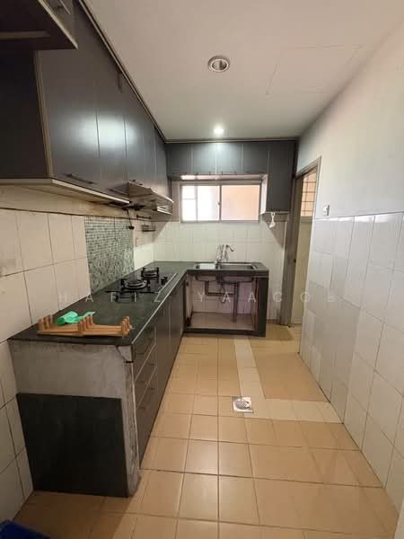 Apartment for Sale at Puchong Permata 3 - Hafiz Yaacob - Kitchen - PropertyGuru.com.my