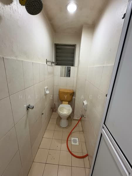 Apartment for Sale at Puchong Permata 3 - Hafiz Yaacob - Bathroom - PropertyGuru.com.my