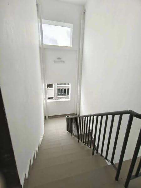 Shop / Office for Sale in Setia Alam (Selangor) - Janie Lee - Corridor - PropertyGuru.com.my