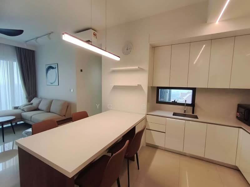 Servis Apartment untuk Disewa di Edelweiss @ Tropicana Gardens - YC Ng - Living Room - PropertyGuru.com.my
