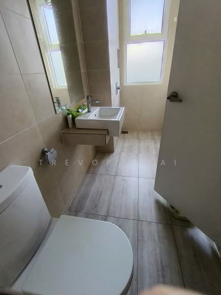 Service Residence for Sale at Windmill upon Hills - Trevor Chai - Bathroom - PropertyGuru.com.my