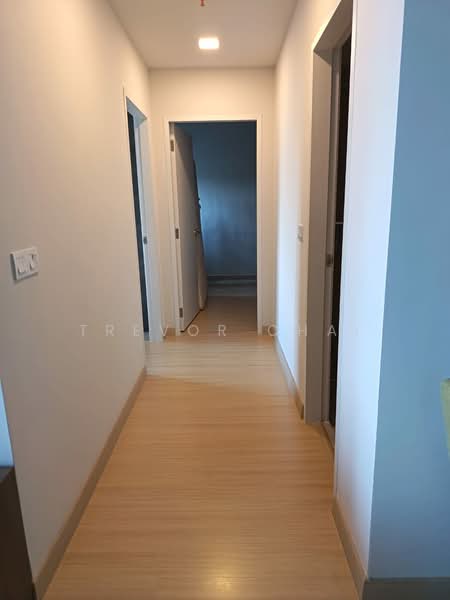 Service Residence for Sale at Windmill upon Hills - Trevor Chai - Corridor - PropertyGuru.com.my