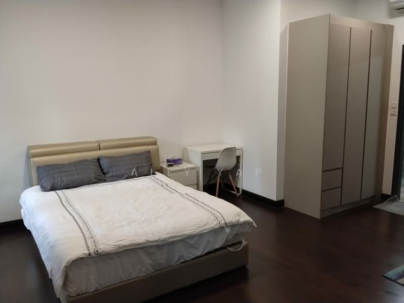 Pangsapuri untuk Dijual di V Residence Suites @ Sunway Velocity - Ally Yap - Bedroom - PropertyGuru.com.my