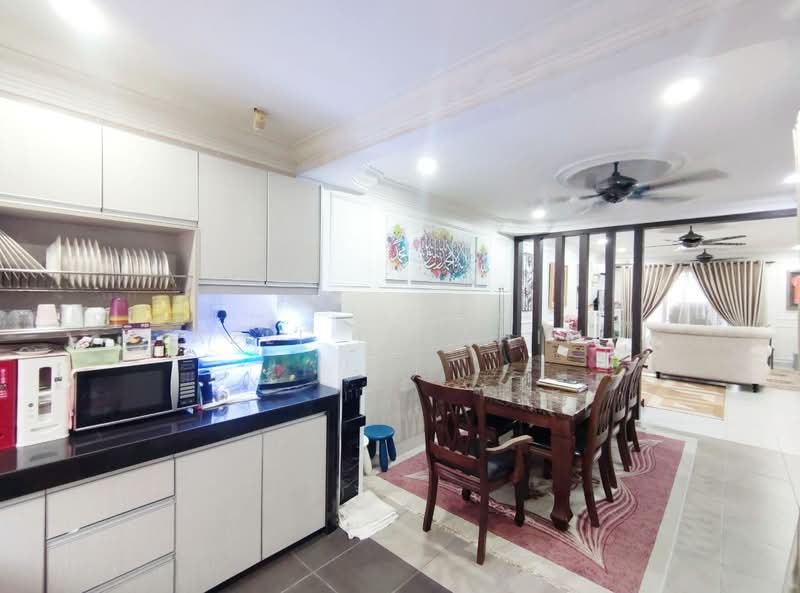 Rumah Teres 2 Tingkat untuk Dijual di Seksyen 8 (Bangi) - Azli Ibrahim - Kitchen - PropertyGuru.com.my