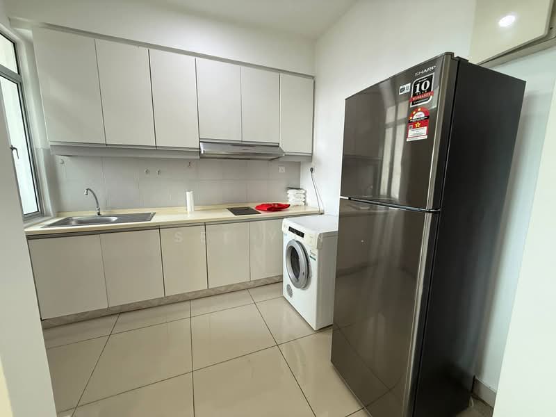 Pangsapuri untuk Dijual di Austin Suites (Permata Austin) - See Yin . - Kitchen - PropertyGuru.com.my
