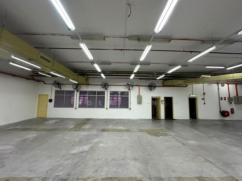 Detached Factory for Sale in Taman Gembira (Tampoi) - Iden Tan - Interior - PropertyGuru.com.my