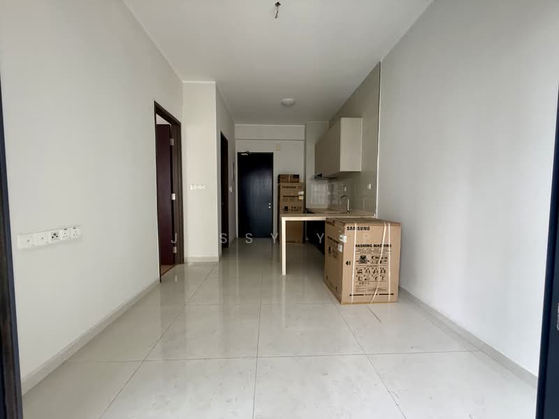 Condominium for Sale at Amberside @ Country Garden Danga Bay - Jessy Yip - Kitchen - PropertyGuru.com.my