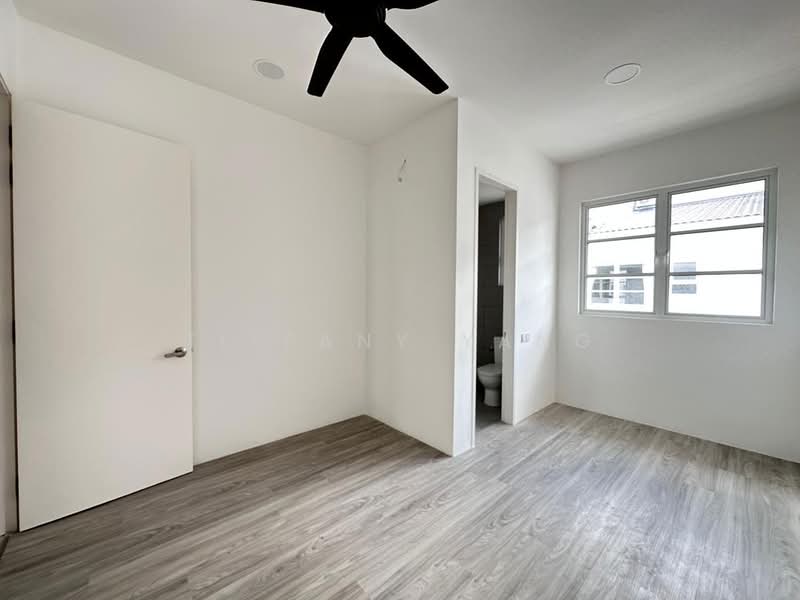 Rumah Teres 2 Tingkat untuk Dijual di Bandar Country Homes (Rawang) - Tiffany Yang - Bedroom - PropertyGuru.com.my