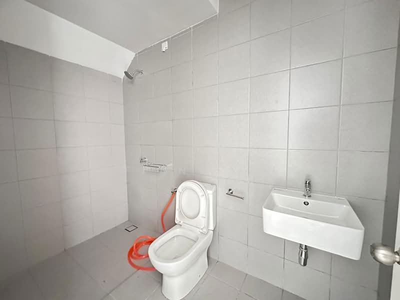 Rumah Teres 2 Tingkat untuk Dijual di Bandar Country Homes (Rawang) - Tiffany Yang - PropertyGuru.com.my