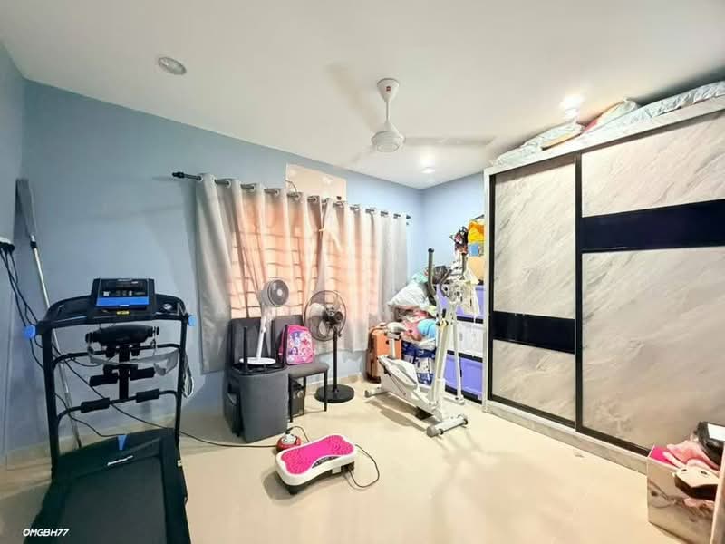 Rumah Teres 1-Tingkat untuk Dijual di Taman Eng Ann (Klang) - Mason Chiah - Bedroom - PropertyGuru.com.my