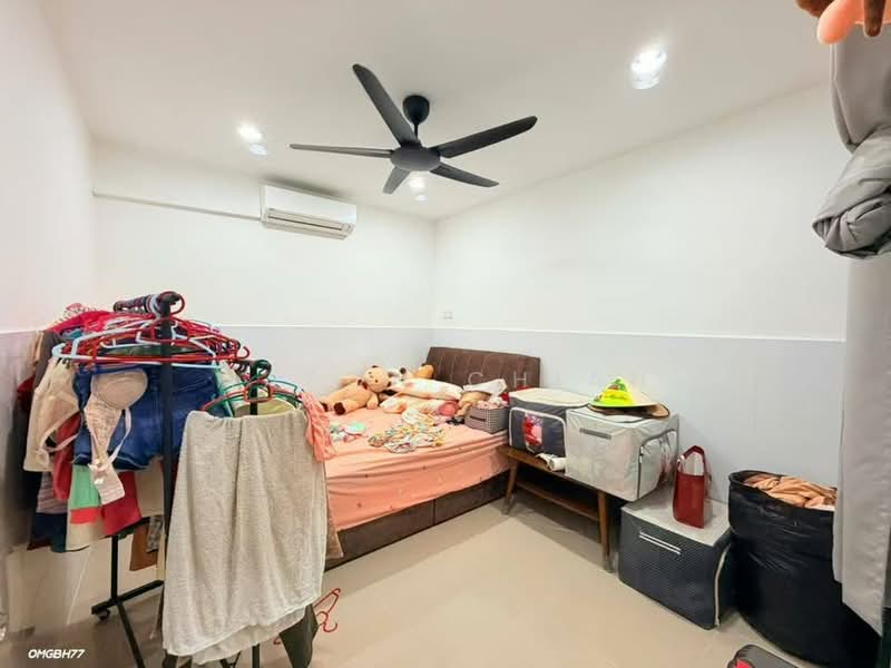 Rumah Teres 1-Tingkat untuk Dijual di Taman Eng Ann (Klang) - Mason Chiah - Bedroom - PropertyGuru.com.my