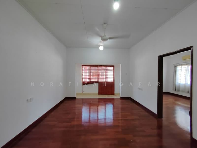 Rumah Berkembar untuk Disewa di Kajang (Selangor) - NoraFizah Gapar - Living Room - PropertyGuru.com.my