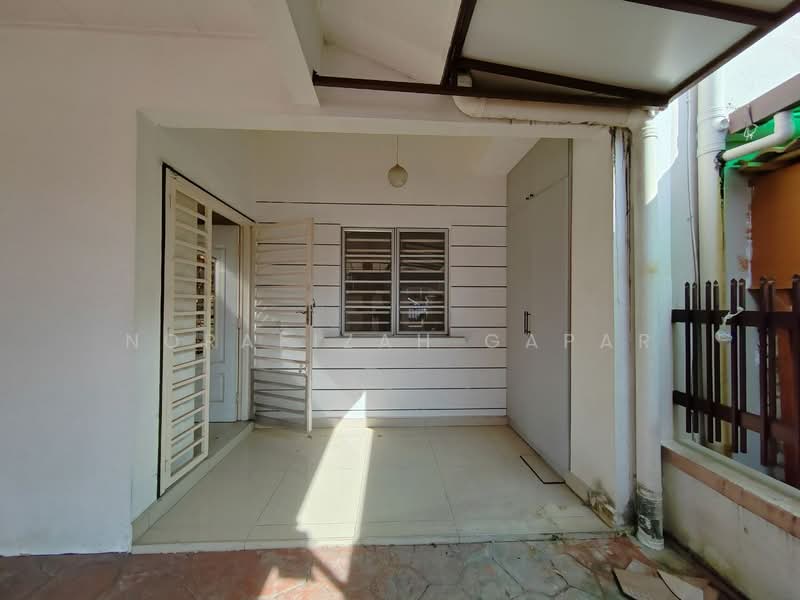 Rumah Berkembar untuk Disewa di Kajang (Selangor) - NoraFizah Gapar - Exterior - PropertyGuru.com.my