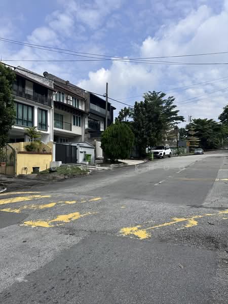3-storey Terraced House for Sale in Taman Seputeh (Seputeh) - Joanne Khoo - PropertyGuru.com.my
