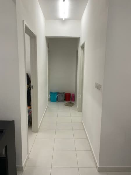 Kondominium untuk Disewa di i-Santorini - Amy Toh - Walkway - PropertyGuru.com.my