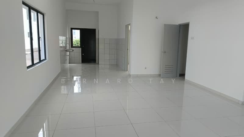 Rumah Teres 2-Tingkat untuk Dijual di Mahkota Hills (Lenggeng) - Bernard Tay - PropertyGuru.com.my