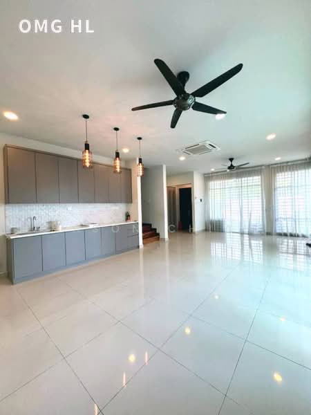 Cluster House for Sale in Kota Kemuning (Shah Alam) - Mason Chiah - PropertyGuru.com.my