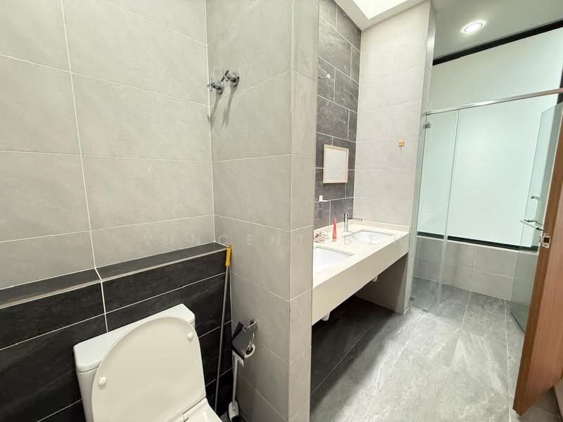 3-storey Terraced House for Rent in Taman Puchong Legenda (Puchong) - Vincent Beh - PropertyGuru.com.my