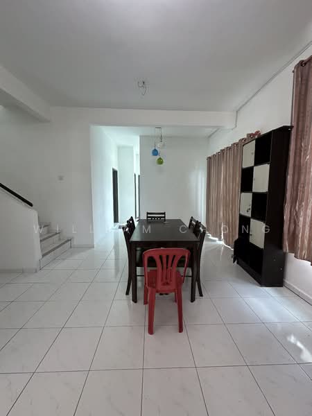 2-storey Terraced House for Sale in Taman Cheng Setia (Cheng) - William Chong - Dining Room - PropertyGuru.com.my