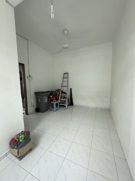 2-storey Terraced House for Sale in Taman Cheng Setia (Cheng) - William Chong - Interior - PropertyGuru.com.my