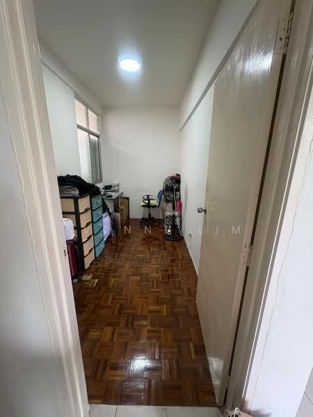 Pangsapuri untuk Dijual di Sri Selera Court Apartment - Yvonne Lim - Study - PropertyGuru.com.my