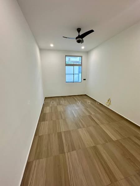 Rumah Berkembar untuk Dijual di Taman Ponderosa (Johor Bahru) - Zixon Wong - PropertyGuru.com.my