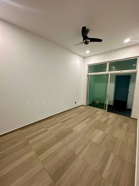 Rumah Berkembar untuk Dijual di Taman Ponderosa (Johor Bahru) - Zixon Wong - PropertyGuru.com.my