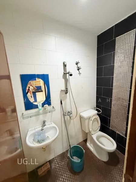 2.5-storey Terraced House for Sale in Bandar Bukit Tinggi (Klang) - Mason Chiah - PropertyGuru.com.my