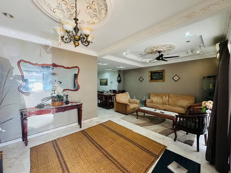 2-storey Terraced House for Sale in Taman Sri Jelok (Kajang) - Azli Ibrahim - Living Room - PropertyGuru.com.my