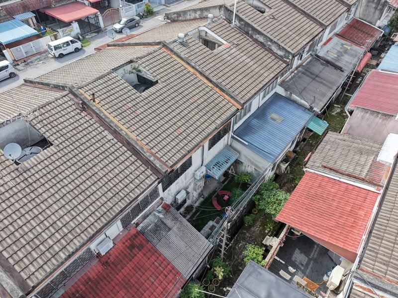 2-storey Terraced House for Sale in Taman Sri Jelok (Kajang) - Azli Ibrahim - Exterior - PropertyGuru.com.my