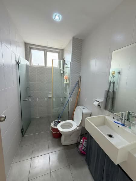 Pangsapuri untuk Disewa di Austin Suites (Permata Austin) - Alfred Yap - Bathroom - PropertyGuru.com.my