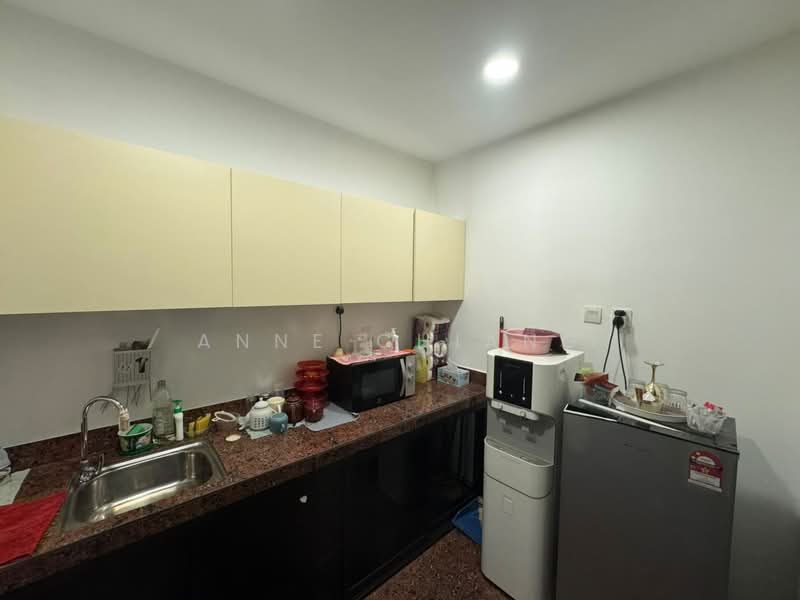 Shop / Office for Rent in Southkey (Johor Bahru) - Anne Chiang - Kitchen - PropertyGuru.com.my