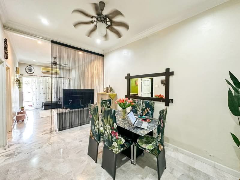1-storey Terraced House for Sale in Taman Sungai Jelok (Kajang) - Azli Ibrahim - Living Room - PropertyGuru.com.my