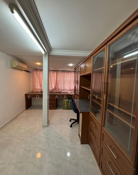 Rumah Teres untuk Disewa di Island Glades (Jelutong) - Edward Lee - Study - PropertyGuru.com.my