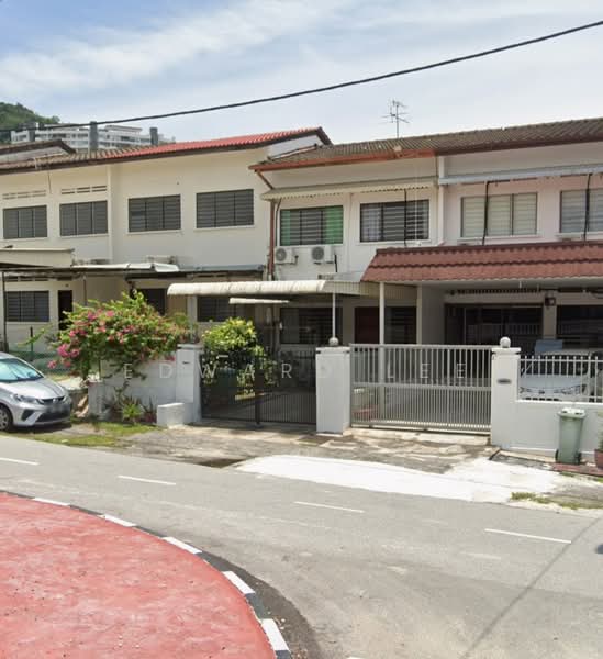 Rumah Teres untuk Disewa di Island Glades (Jelutong) - Edward Lee - Exterior - PropertyGuru.com.my