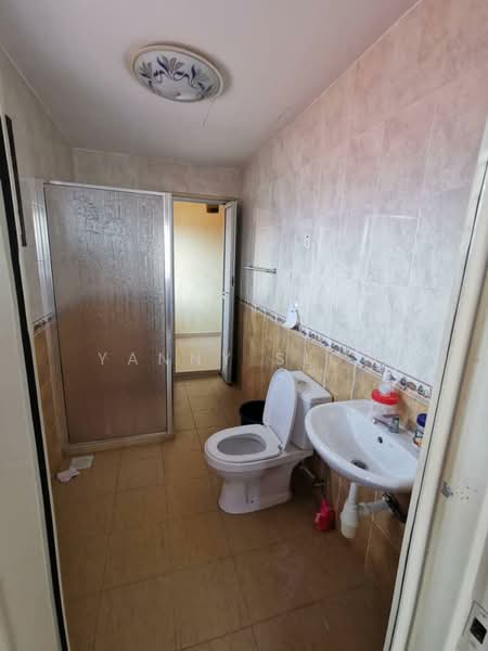 Bungalow for Sale in Bukit Wangsamas (Setiawangsa) - Yanny Siow - Bathroom - PropertyGuru.com.my