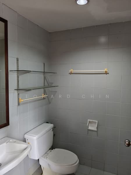 Condominium for Sale at 2-Twelve - Leonard Chin - Bathroom - PropertyGuru.com.my