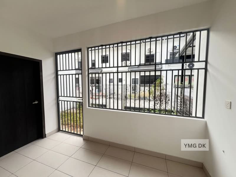 2-storey Terraced House for Sale in Bandar Bukit Raja (Klang) - Darren Khoo - Exterior - PropertyGuru.com.my
