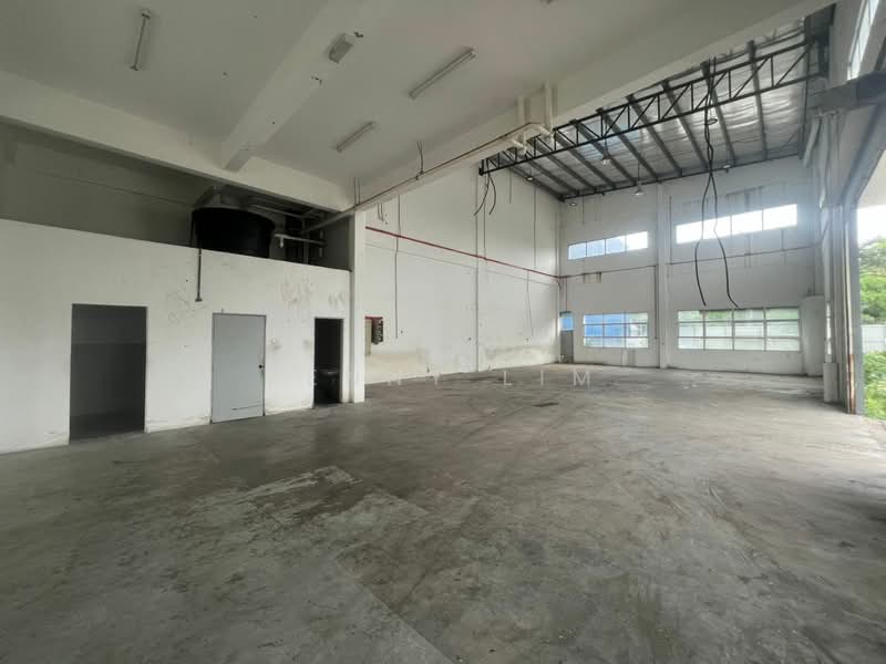 Semi-D Factory for Sale in Taman Perindustrian Pandamaran (Pelabuhan Klang) - Zenny Lim - Interior - PropertyGuru.com.my