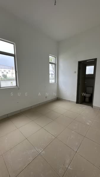 Rumah Teres 2 Tingkat untuk Dijual di Seksyen 33 (Shah Alam) - Sue Ann Low - PropertyGuru.com.my