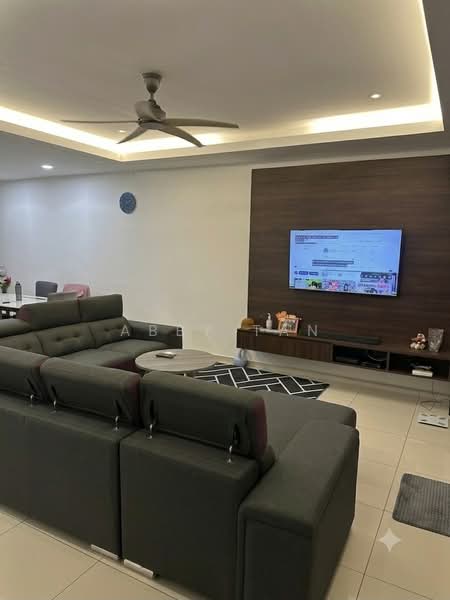 2-storey Terraced House for Rent in Bandar Sri Sendayan (Negeri Sembilan) - Abby Tan - Living Room - PropertyGuru.com.my