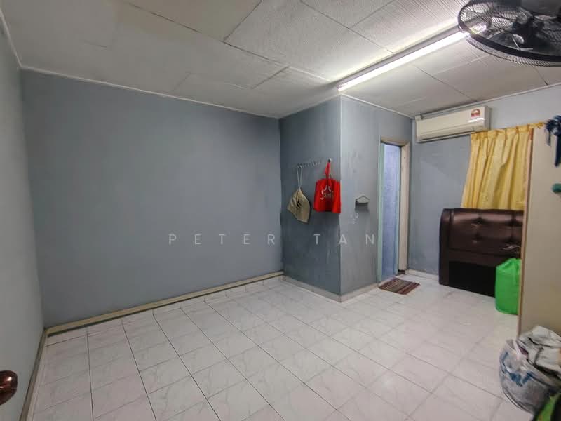 1-storey Terraced House for Sale in Taman Johor Jaya (Johor Bahru) - Peter Tan - PropertyGuru.com.my