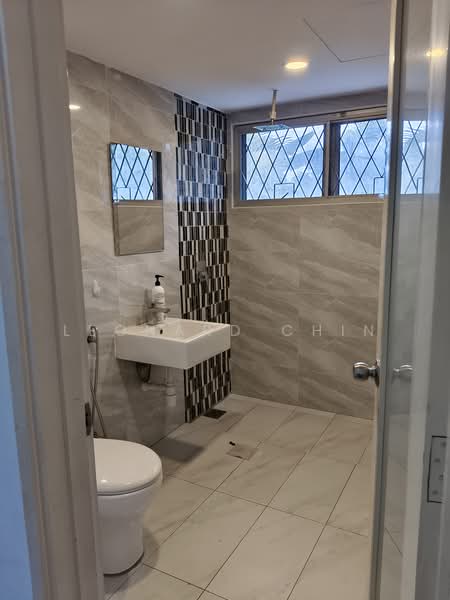 Rumah Banglo untuk Disewa di Bukit Damansara (Damansara Heights) - Leonard Chin - Bathroom - PropertyGuru.com.my