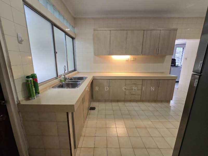 Rumah Banglo untuk Disewa di Bukit Damansara (Damansara Heights) - Leonard Chin - Kitchen - PropertyGuru.com.my
