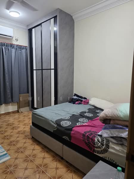 2-storey Terraced House for Sale in Ulu Tiram (Johor) - Ewe Bee Leng - Bedroom - PropertyGuru.com.my