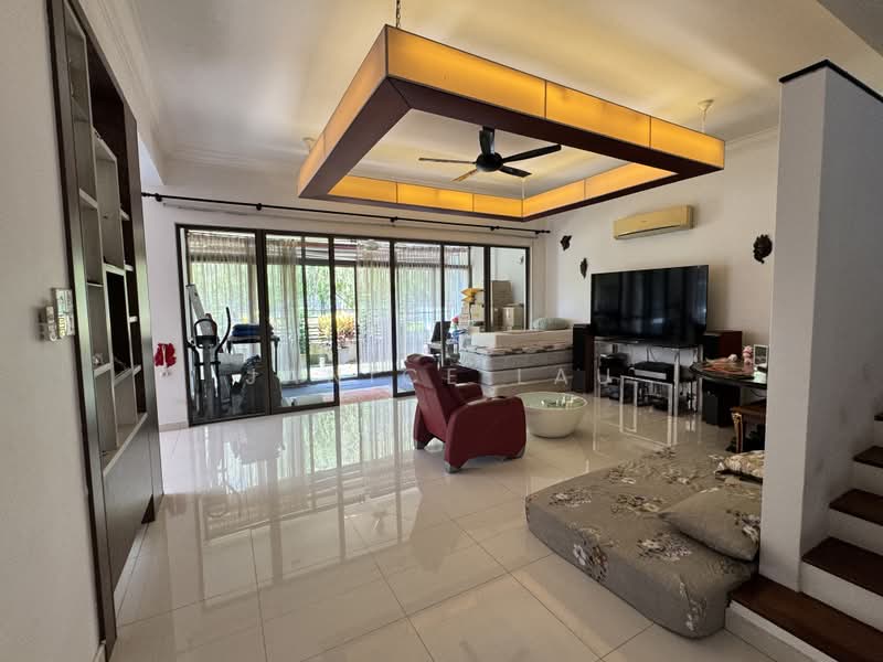 Rumah Berkembar untuk Disewa di Jade Hills (Kajang) - Janice Lau - Living Room - PropertyGuru.com.my
