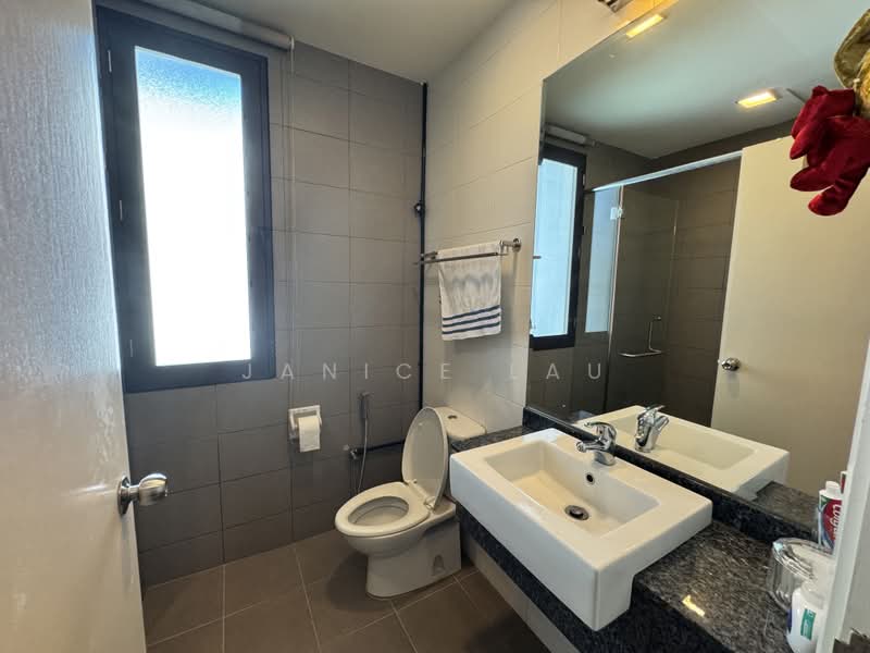 Rumah Berkembar untuk Disewa di Jade Hills (Kajang) - Janice Lau - Bathroom - PropertyGuru.com.my