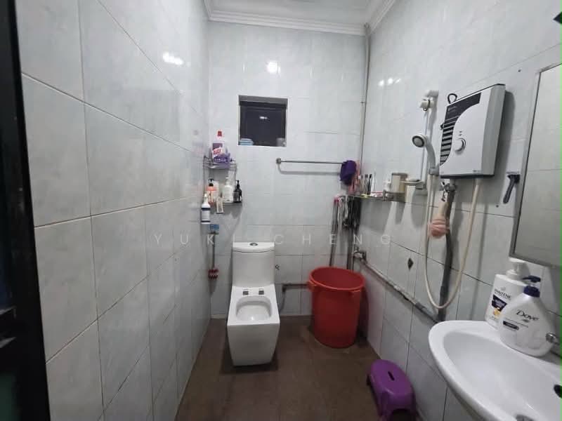 Rumah Teres 1 Tingkat untuk Dijual di Taman Johor Jaya (Johor Bahru) - Yuki Cheng - PropertyGuru.com.my